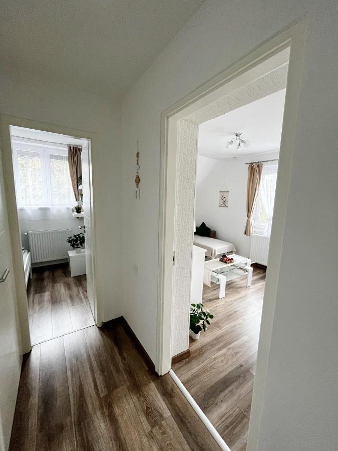 Tramini Apartmanok Eger Eksteriør billede