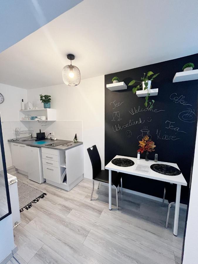 Tramini Apartmanok Eger Eksteriør billede